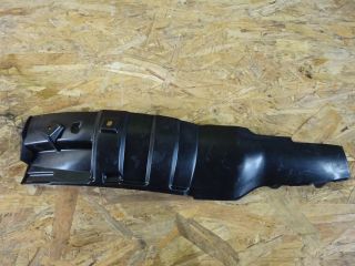 bontott FORD TRANSIT Jobb első Első Dobbetét (Kerékjárati, Műanyag)