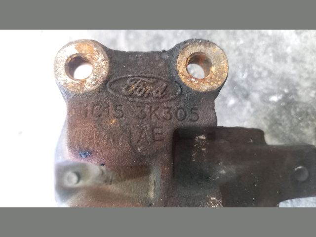 bontott FORD TRANSIT Jobb első Féltengely Tartó