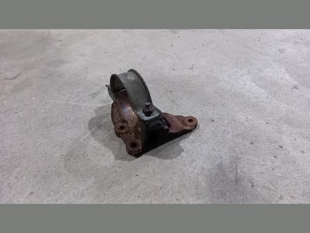 bontott FORD TRANSIT Jobb első Féltengely Tartó