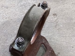 bontott FORD TRANSIT Jobb első Féltengely Tartó