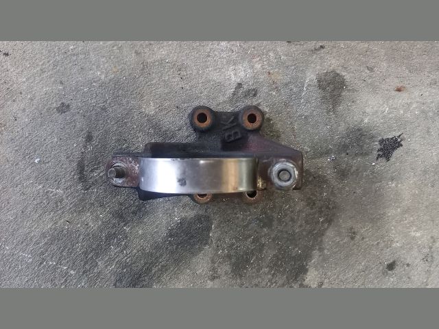 bontott FORD TRANSIT Jobb első Féltengely Tartó