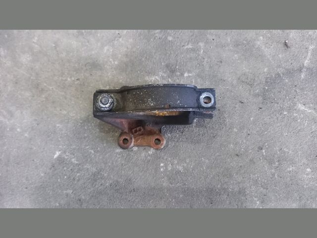 bontott FORD TRANSIT Jobb első Féltengely Tartó