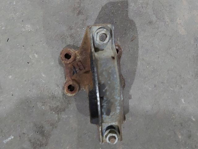 bontott FORD TRANSIT Jobb első Féltengely Tartó