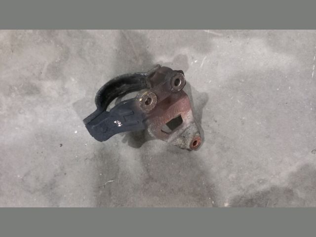 bontott FORD TRANSIT Jobb első Féltengely Tartó