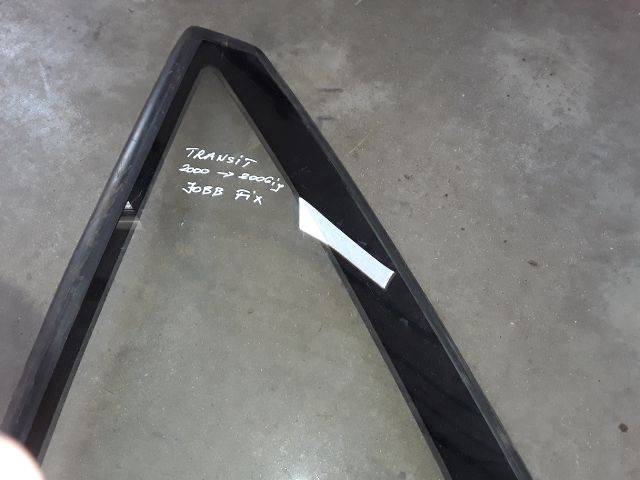 bontott FORD TRANSIT Jobb első Fixüveg (Ajtóban)