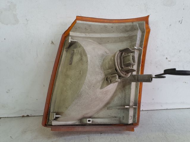 bontott FORD TRANSIT Jobb első Irányjelző