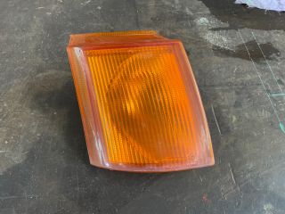 bontott FORD TRANSIT Jobb első Irányjelző