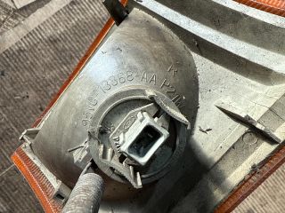 bontott FORD TRANSIT Jobb első Irányjelző