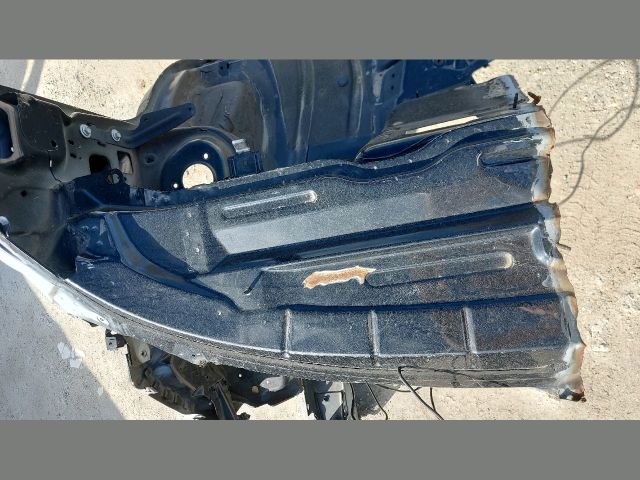 bontott FORD TRANSIT Jobb első Negyed Karosszéria Csomag