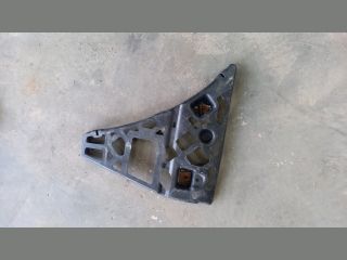 bontott FORD TRANSIT Jobb első Oldal Lökhárító Tartó (Műanyag)