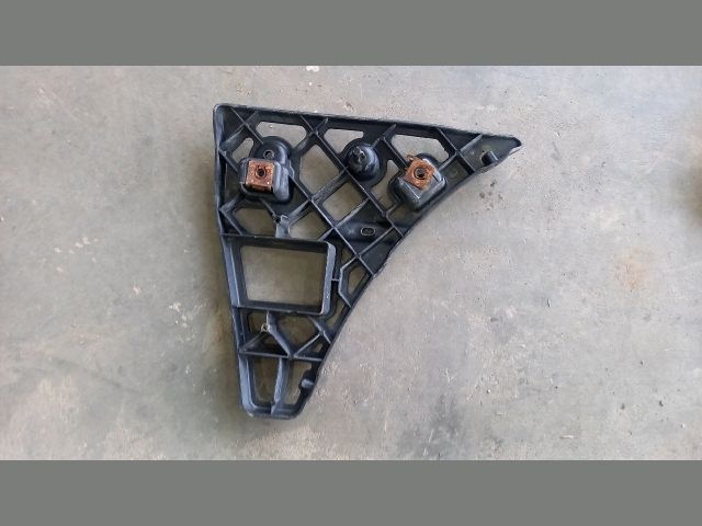 bontott FORD TRANSIT Jobb első Oldal Lökhárító Tartó (Műanyag)