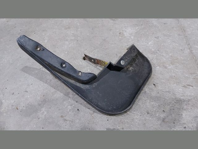 bontott FORD TRANSIT Jobb első Sárvédő Gumi