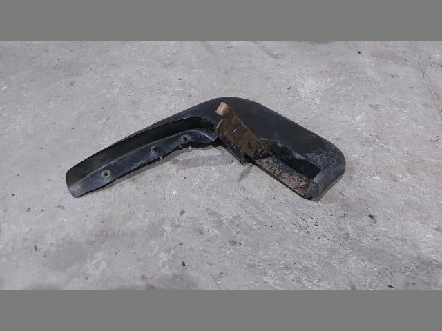 bontott FORD TRANSIT Jobb első Sárvédő Gumi