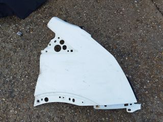 bontott FORD TRANSIT Jobb első Sárvédő