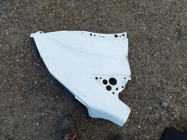 bontott FORD TRANSIT Jobb első Sárvédő