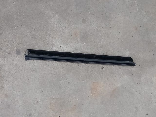 bontott FORD TRANSIT Jobb első Vízlehúzó Gumicsík