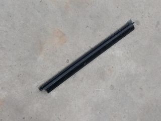 bontott FORD TRANSIT Jobb első Vízlehúzó Gumicsík