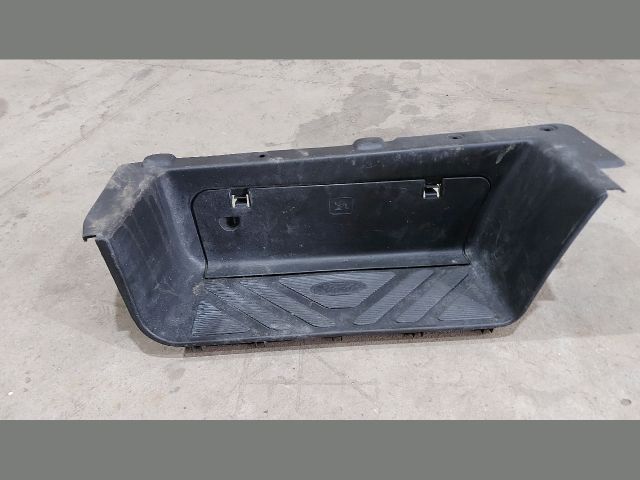 bontott FORD TRANSIT Jobb Fellépő