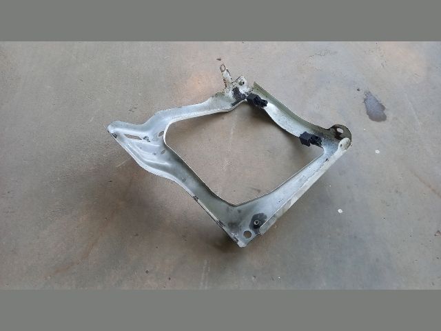 bontott FORD TRANSIT Jobb Fényszóró Lámpakeret