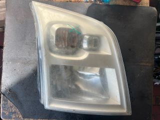 bontott FORD TRANSIT Jobb Fényszóró