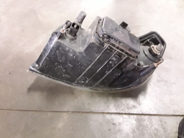 bontott FORD TRANSIT Jobb Fényszóró