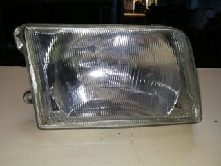 bontott FORD TRANSIT Jobb Fényszóró