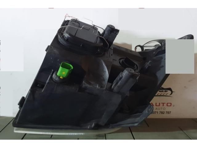 bontott FORD TRANSIT Jobb Fényszóró