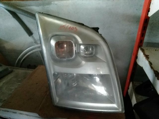 bontott FORD TRANSIT Jobb Fényszóró