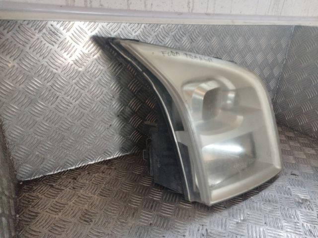 bontott FORD TRANSIT Jobb Fényszóró