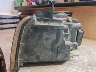 bontott FORD TRANSIT Jobb Fényszóró