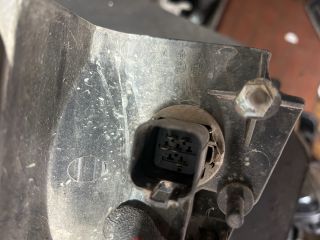 bontott FORD TRANSIT Jobb Fényszóró