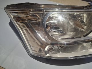 bontott FORD TRANSIT Jobb Fényszóró