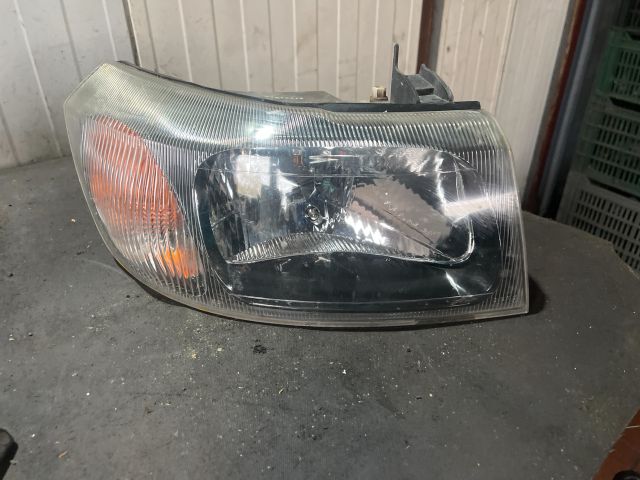 bontott FORD TRANSIT Jobb Fényszóró