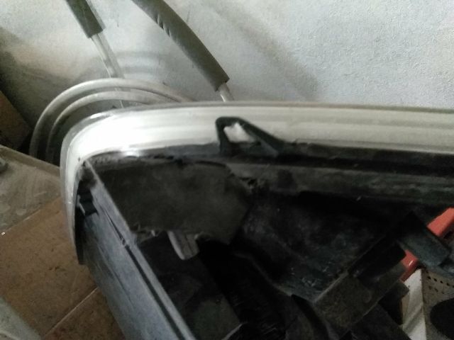 bontott FORD TRANSIT Jobb Fényszóró