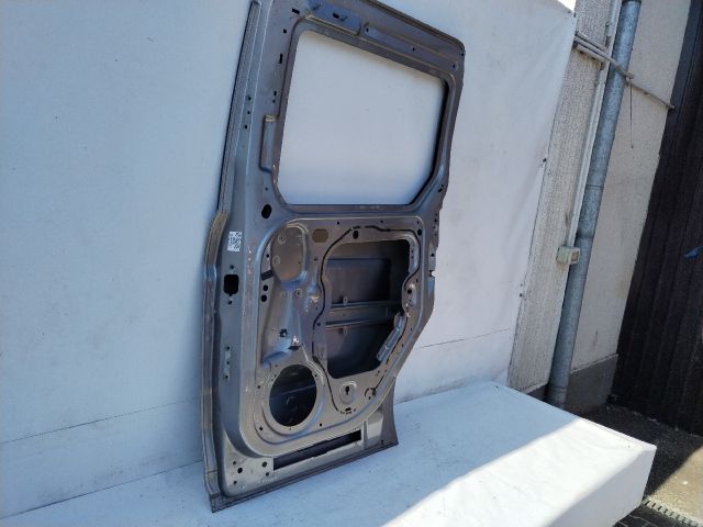 bontott FORD TRANSIT Jobb hátsó Ajtó (Üres lemez)