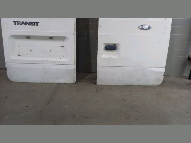 bontott FORD TRANSIT Jobb hátsó Ajtó (Üres lemez)