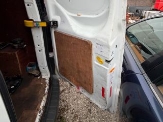 bontott FORD TRANSIT Jobb hátsó Ajtó (Üres lemez)