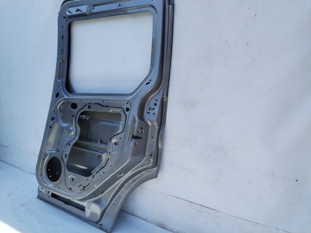bontott FORD TRANSIT Jobb hátsó Ajtó (Üres lemez)