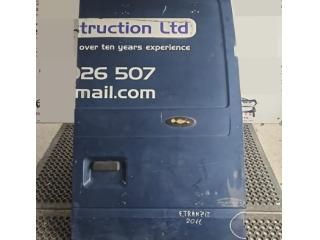 bontott FORD TRANSIT Jobb hátsó Ajtó (Üres lemez)