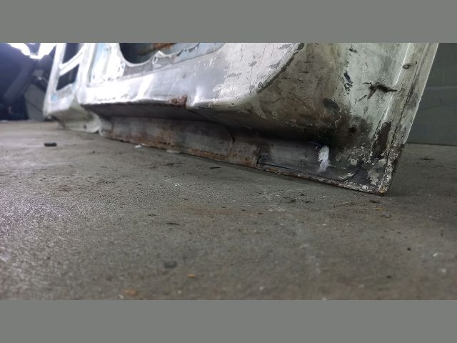 bontott FORD TRANSIT Jobb hátsó Ajtó (Üres lemez)