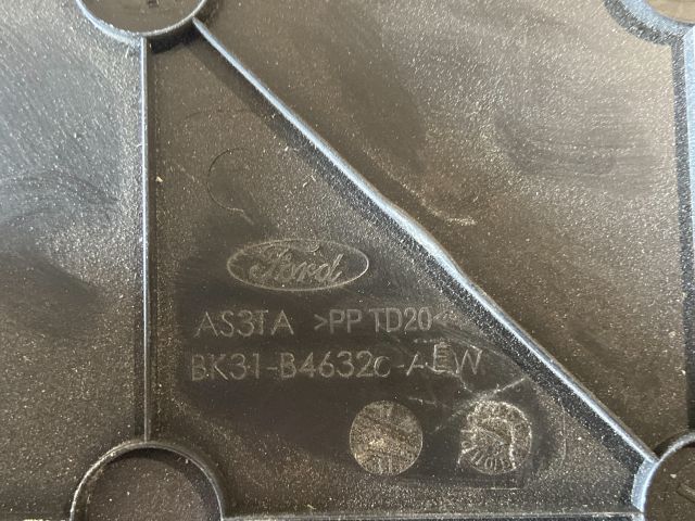 bontott FORD TRANSIT Jobb hátsó Ajtókeret Burkolat