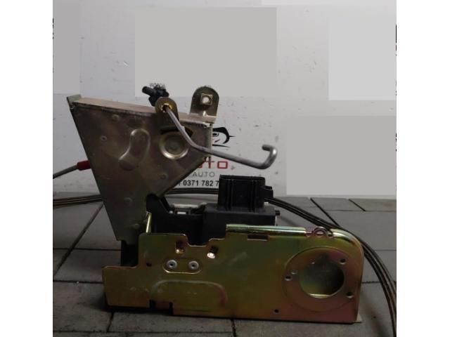 bontott FORD TRANSIT Jobb hátsó Ajtózár