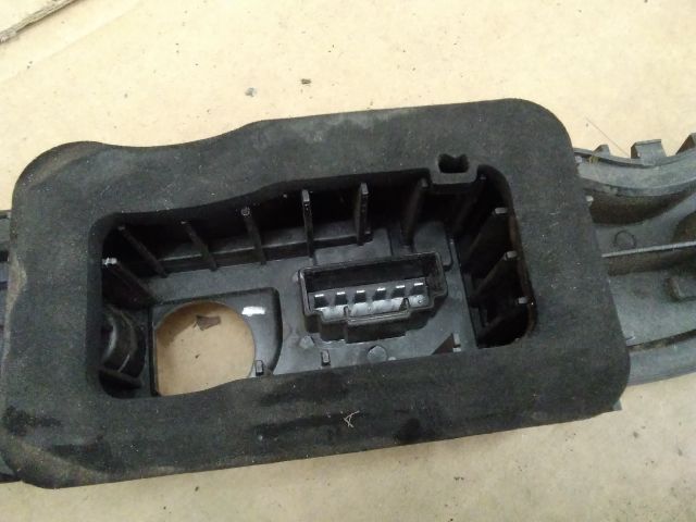 bontott FORD TRANSIT Jobb Hátsó Lámpa Foglalat