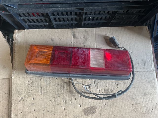 bontott FORD TRANSIT Jobb Hátsó Lámpa