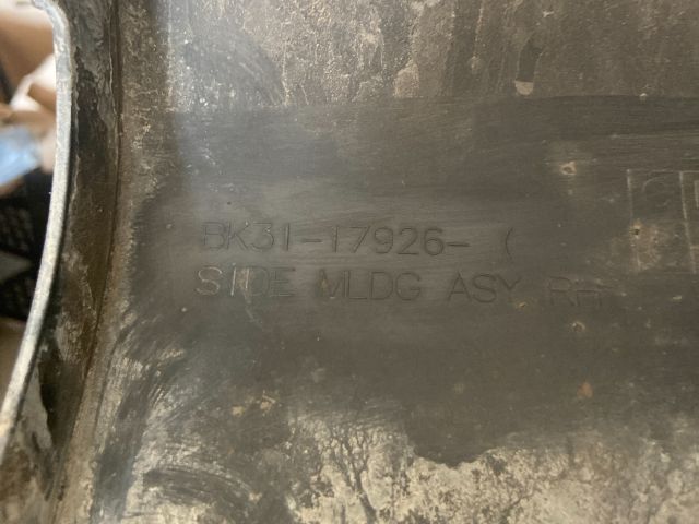 bontott FORD TRANSIT Jobb hátsó Lökhárító Sarok (Műanyag)