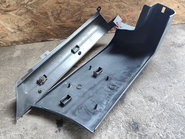 bontott FORD TRANSIT Jobb hátsó Lökhárító Sarok (Műanyag)