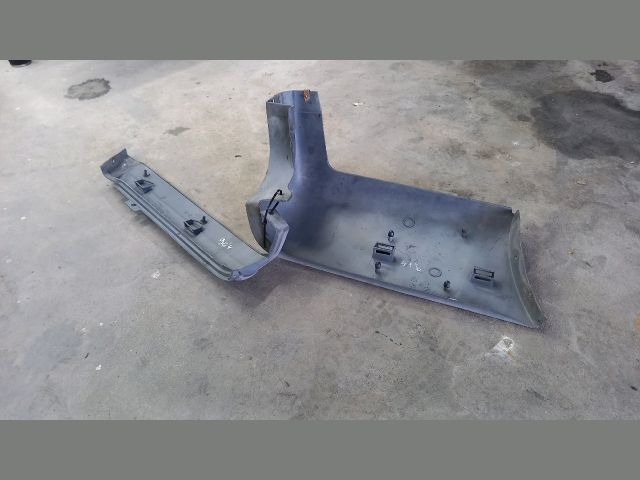 bontott FORD TRANSIT Jobb hátsó Lökhárító Sarok (Műanyag)