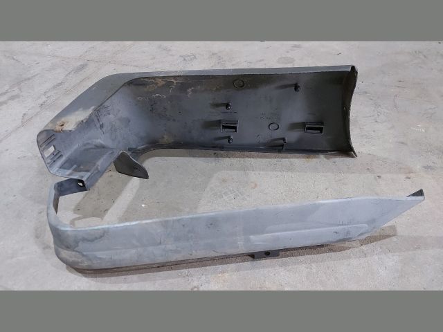 bontott FORD TRANSIT Jobb hátsó Lökhárító Sarok (Műanyag)