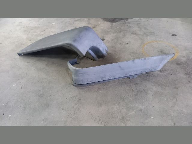 bontott FORD TRANSIT Jobb hátsó Lökhárító Sarok (Műanyag)