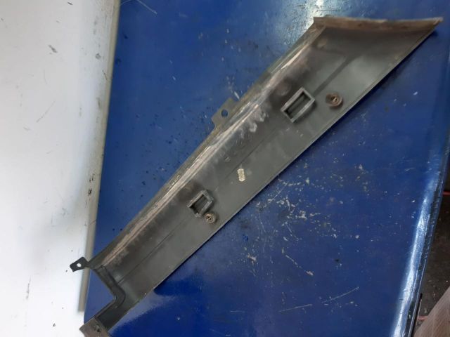 bontott FORD TRANSIT Jobb hátsó Lökhárító Sarok (Műanyag)